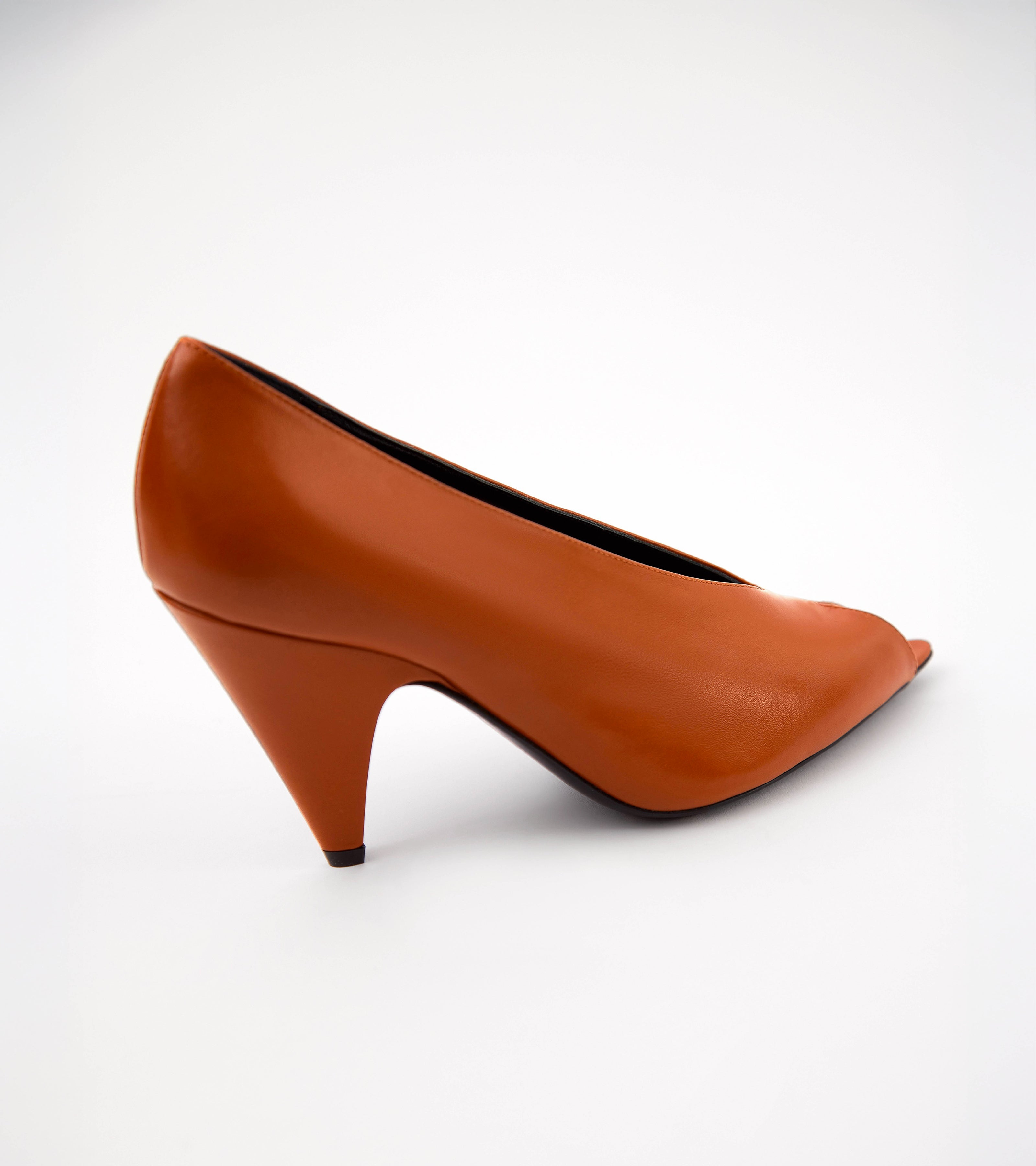 Sergio Rossi | Luxury Shoes & Accessories Made in Italy