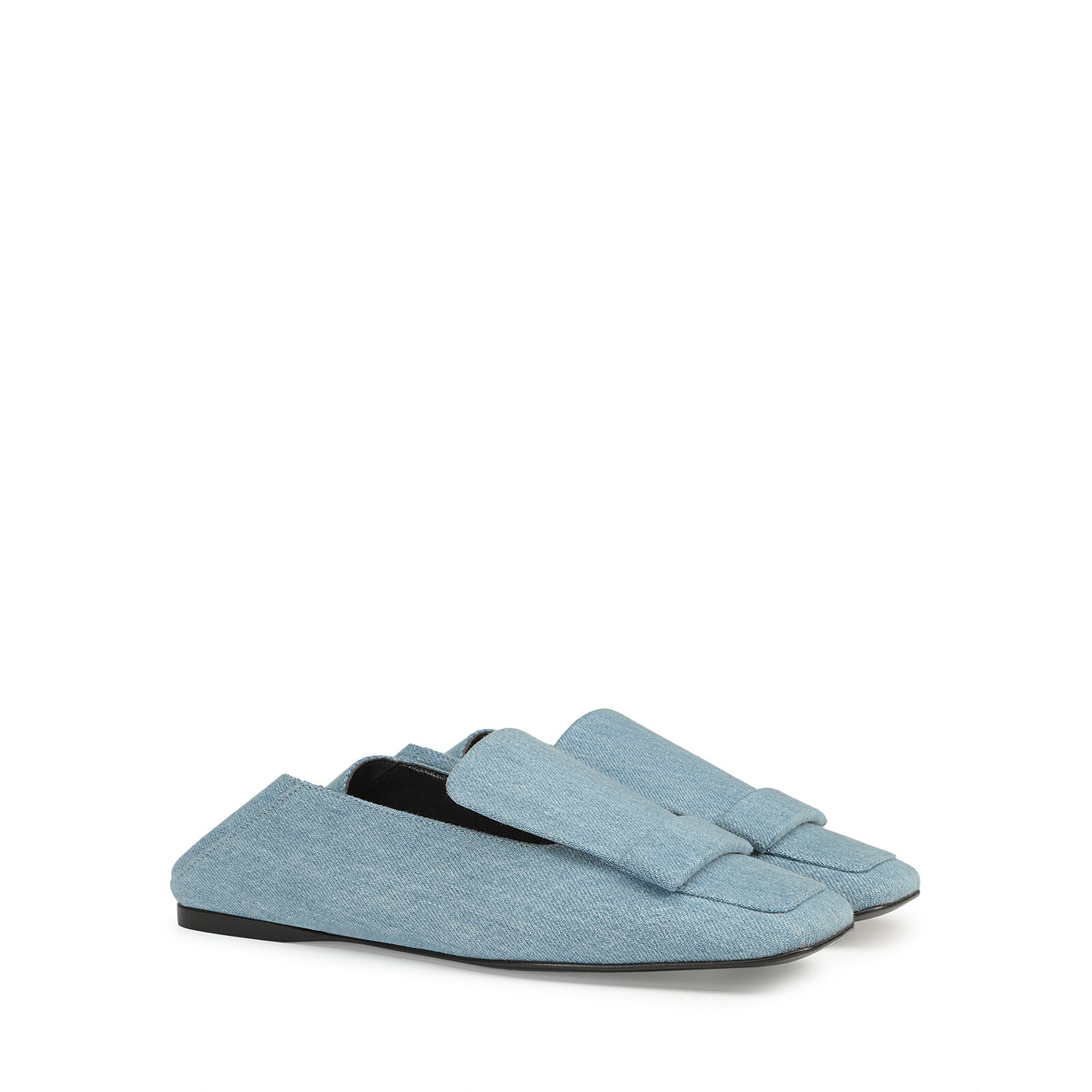 Plat slippers online