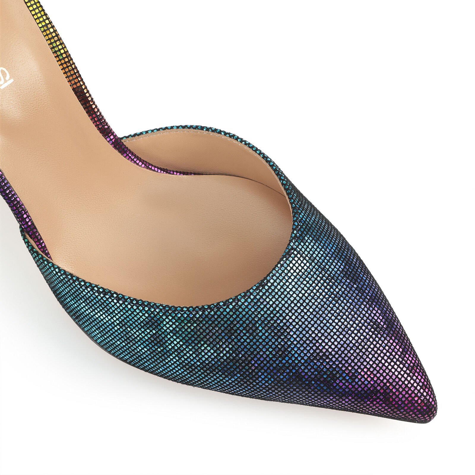 Elegance, 4