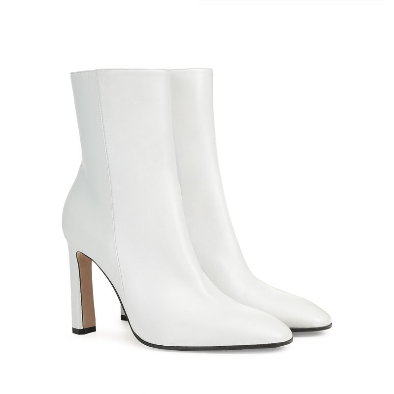 sr Kim - Booties White