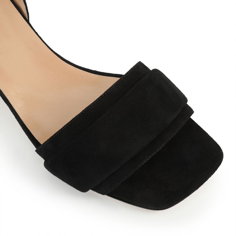Bon ton