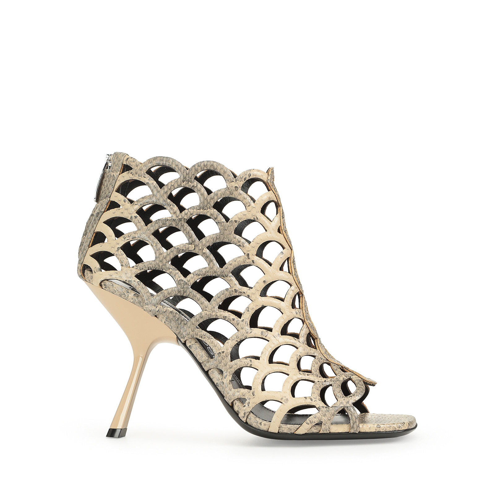 The sr Mermaid collection: an iconic heeled shoe | Sergio Rossi