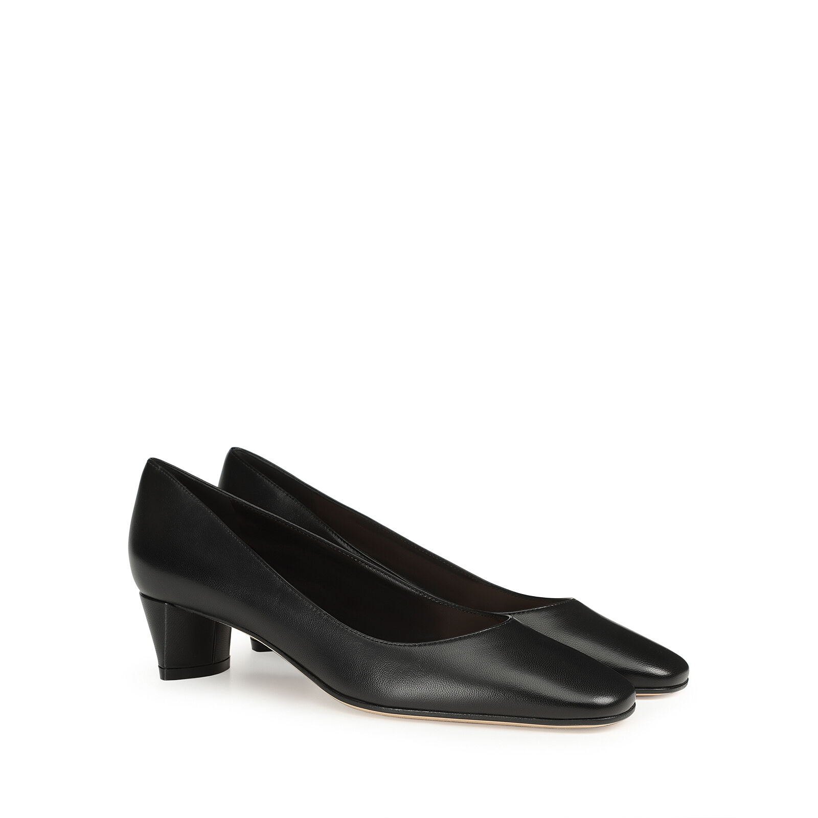Low black heel best sale shoes