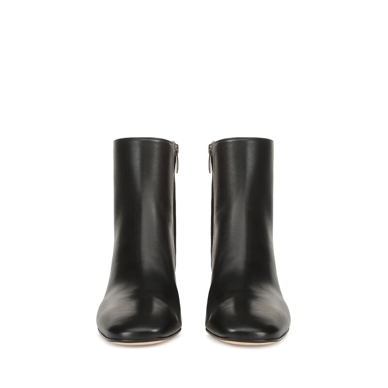 Andrea - Booties Black