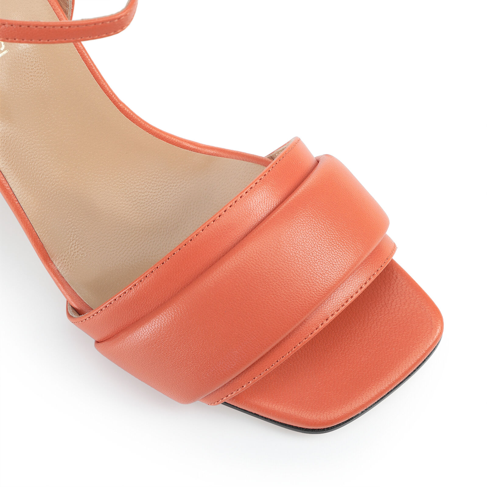 Bon ton, 4