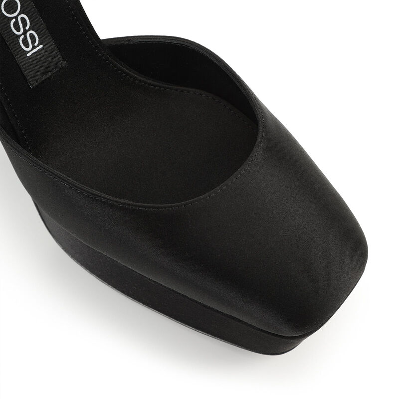 sr Alicia  - Platform Pumps Black
