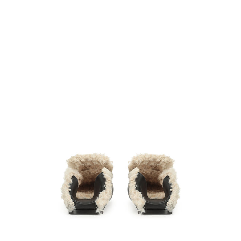 sr1 - Slippers Black