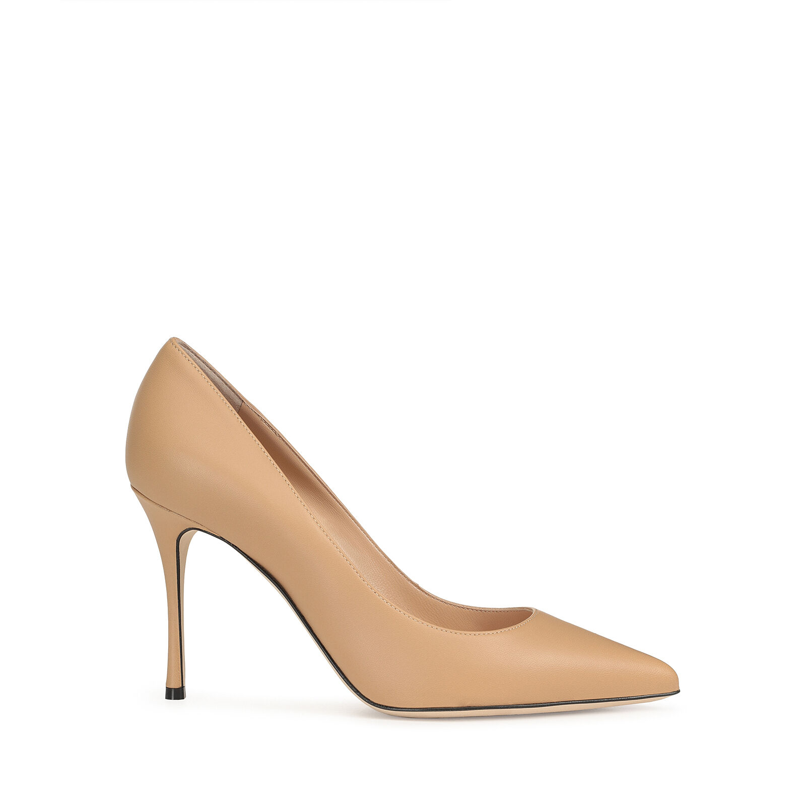 The iconic on sale nude heels