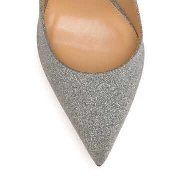 Godiva, 4