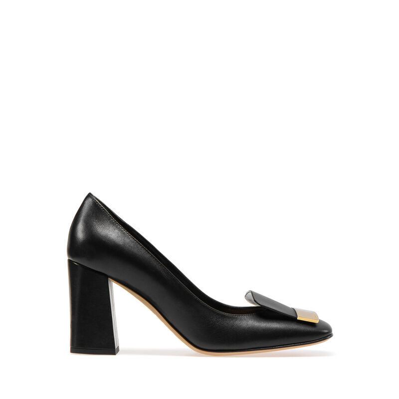 sr1 - Pumps Black