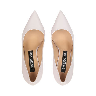 Godiva, 3
