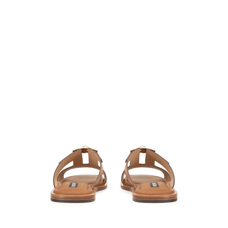 sr Nora - Sandals Macadamia