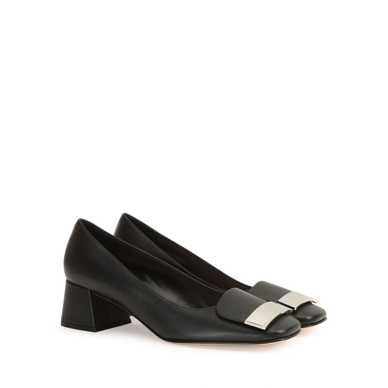 sr1 - Pumps Black