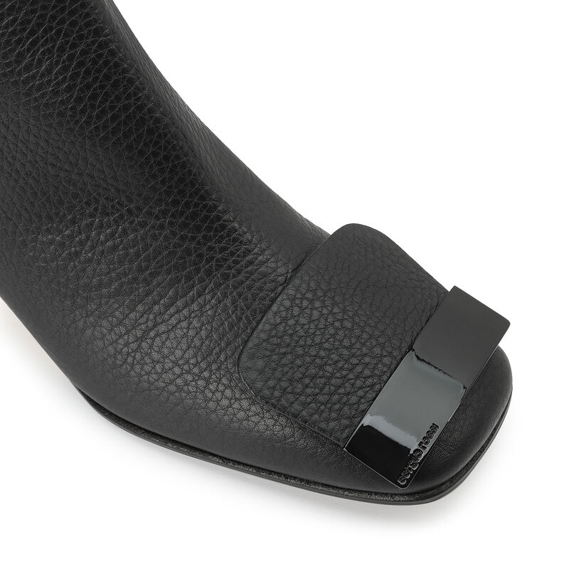 sr1 - Booties Black