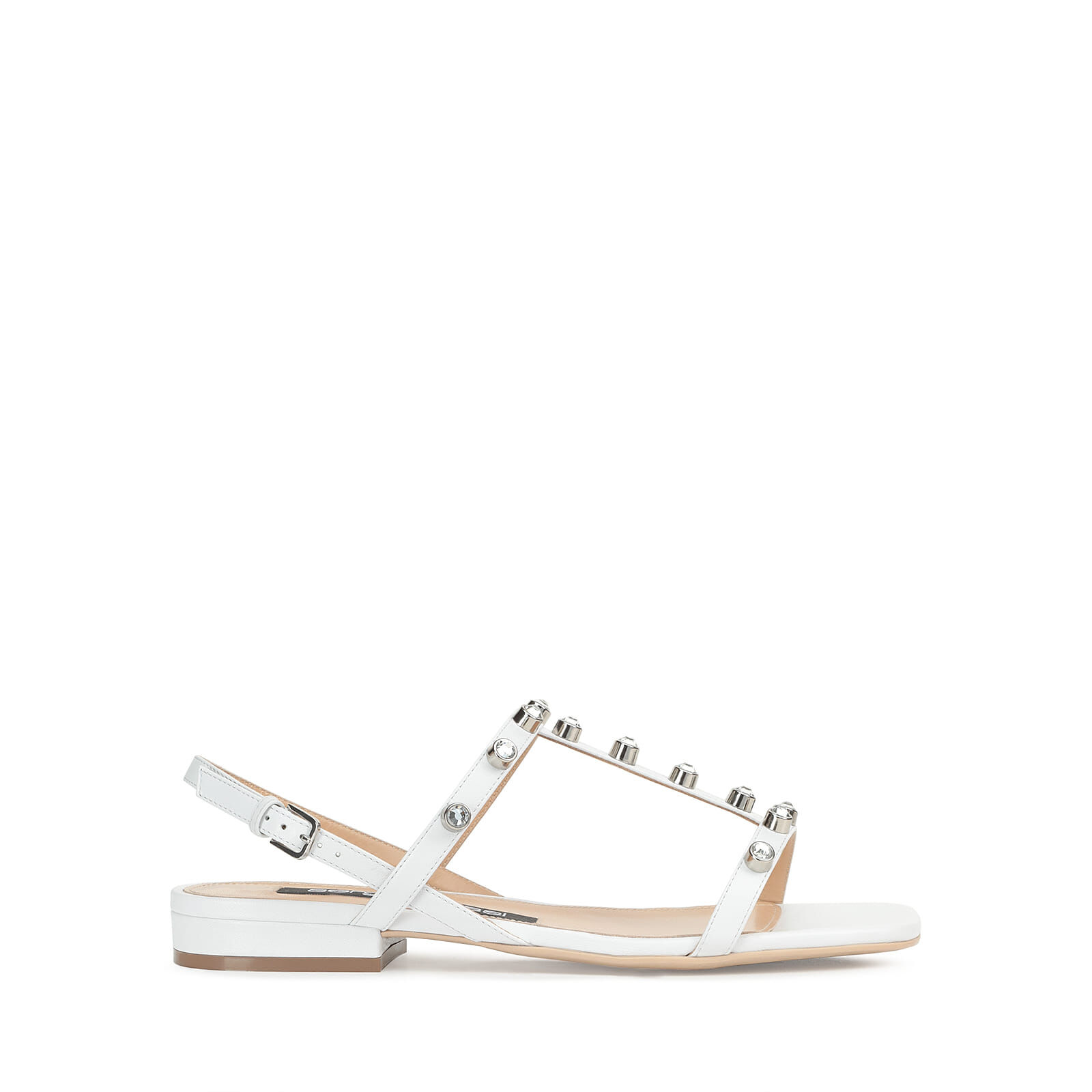White sandals shop low heel