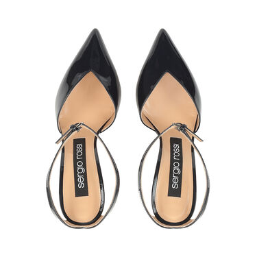 Godiva, 3