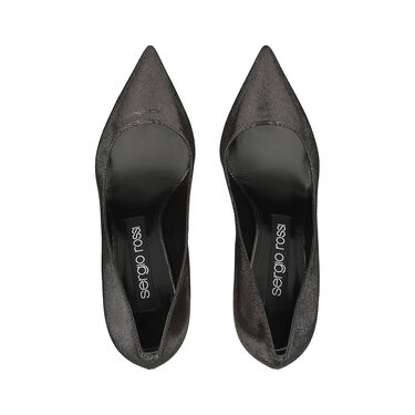 Godiva, 3