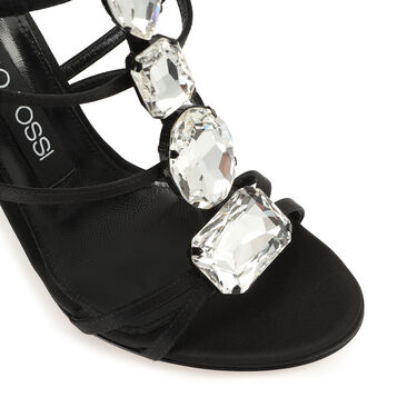 sr Godiva Opera, 4