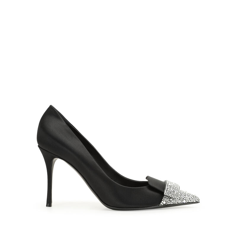 sr1 - Pumps Black
