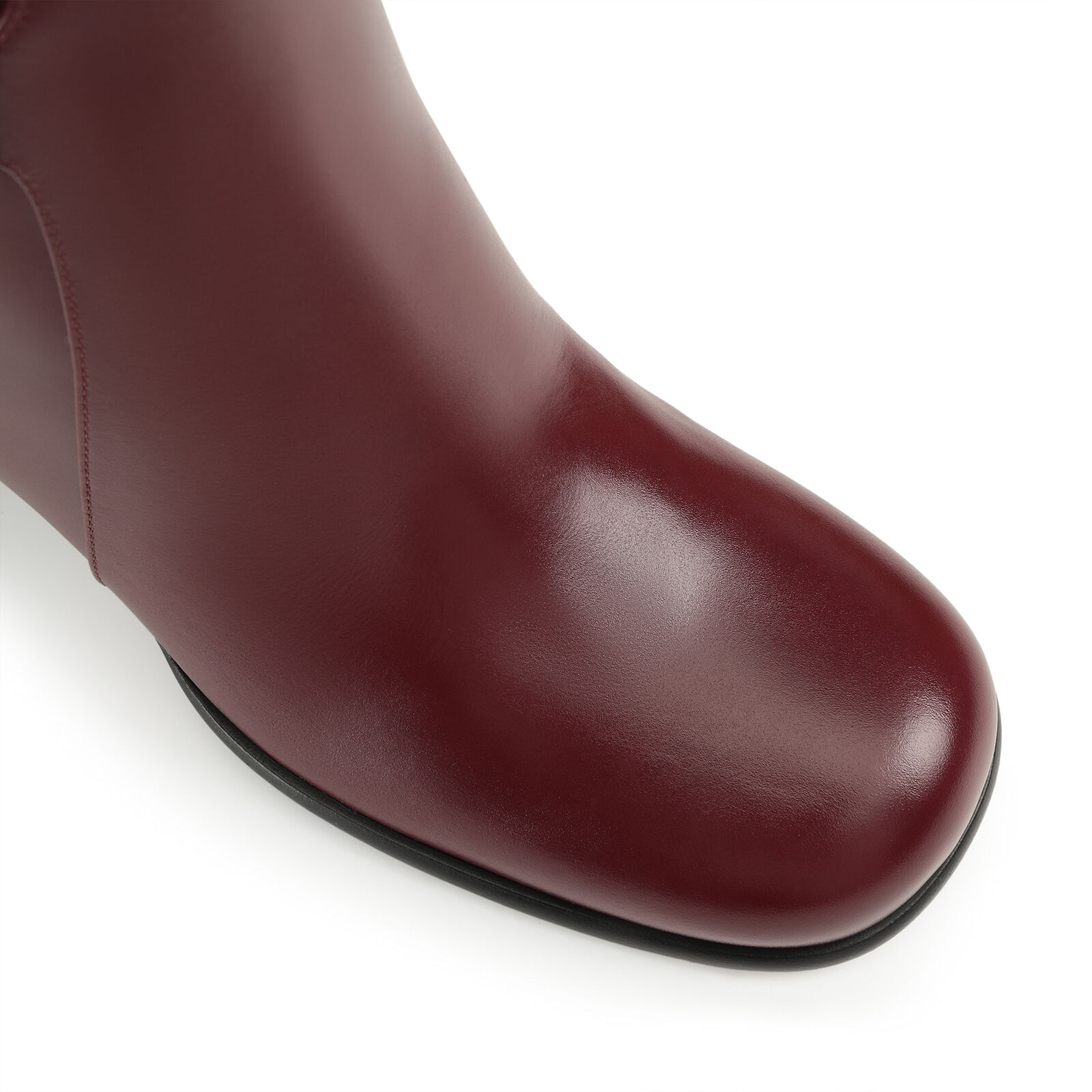 sr Nora - Boots Wine, 4