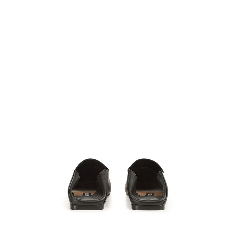 sr1 - Slippers Black