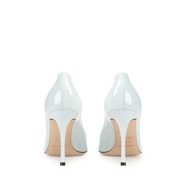 Godiva Blunt New, 2