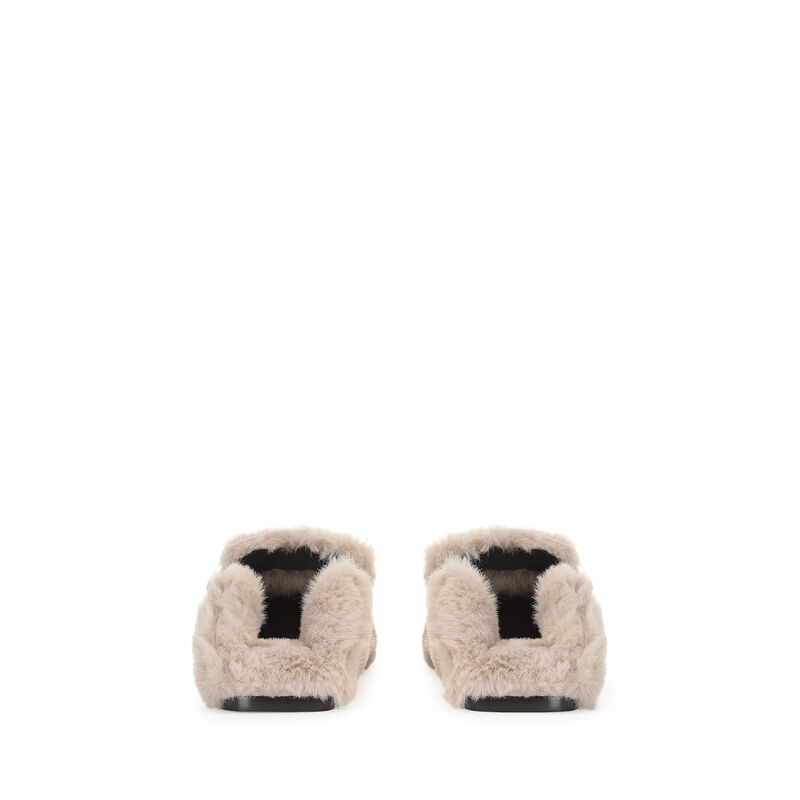 sr1 - Slippers Soft Skin