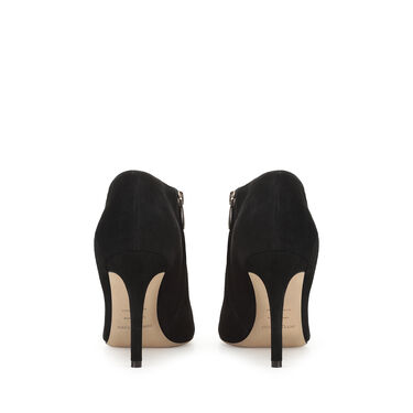 Madame, 2