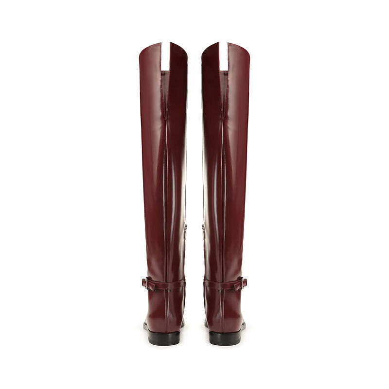 sr Nora - Boots Wine
