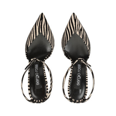 Godiva, 3