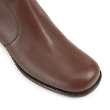 sr Aden  - Boots Cocoa, 4
