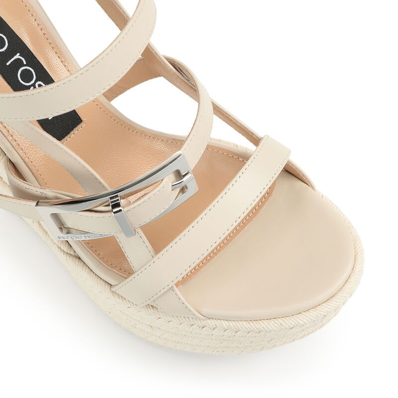 sr Nora  - Wedges Chalk