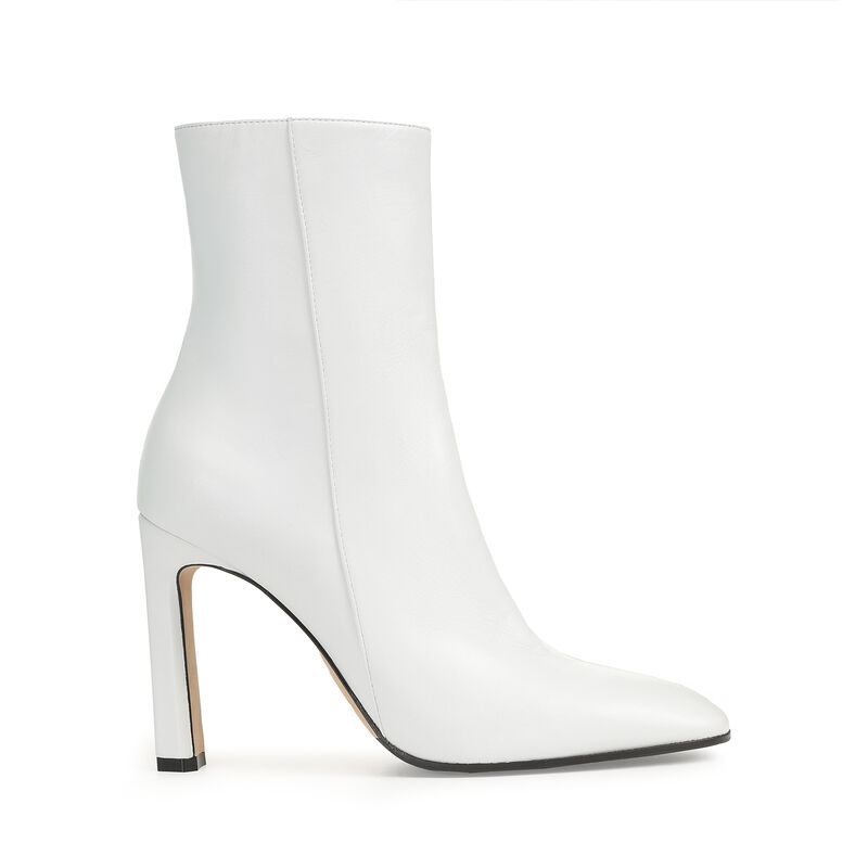 sr Kim - Booties White